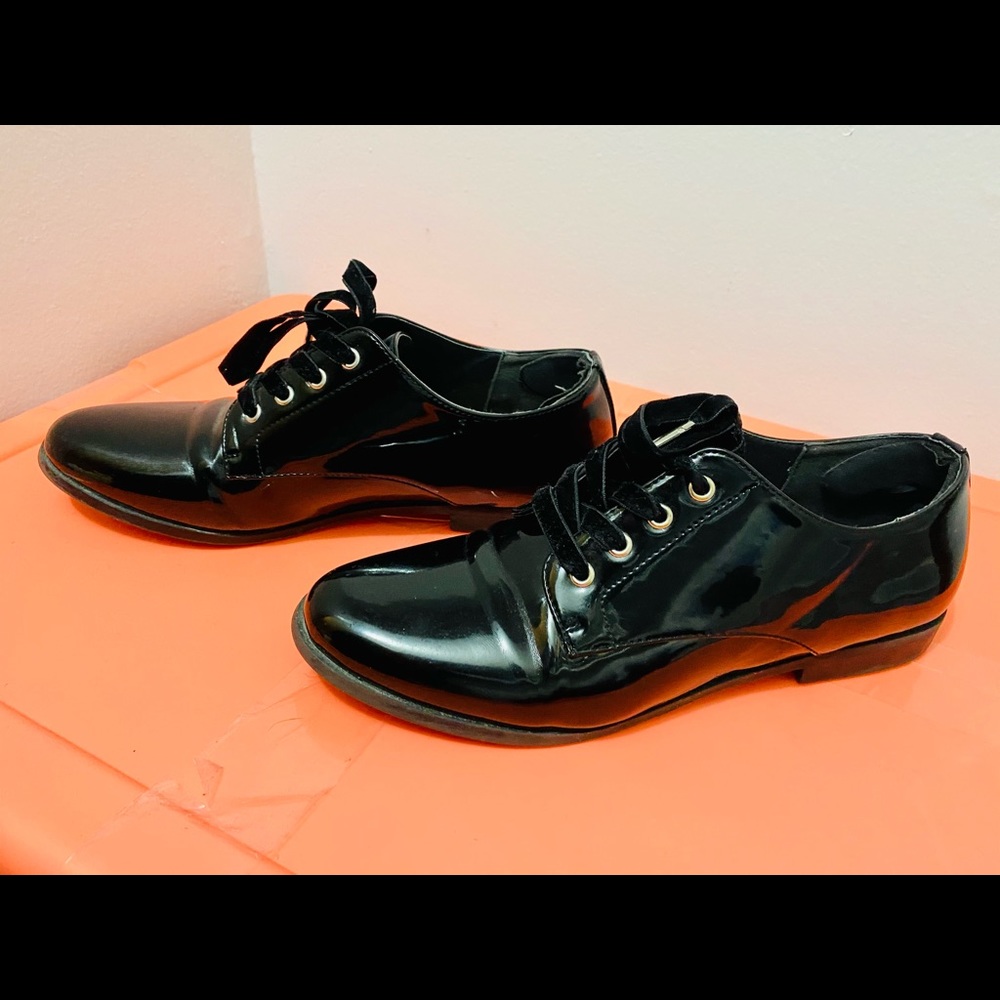 Justfab Black Oxford Shoes